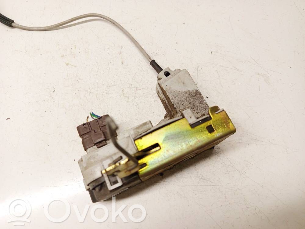 Etuoven lukko