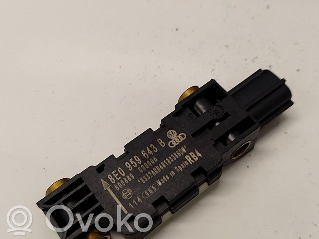 Sensor impacto/accidente para activar Airbag   8E0959643B,8E0959643B,2470705,8E0959643B