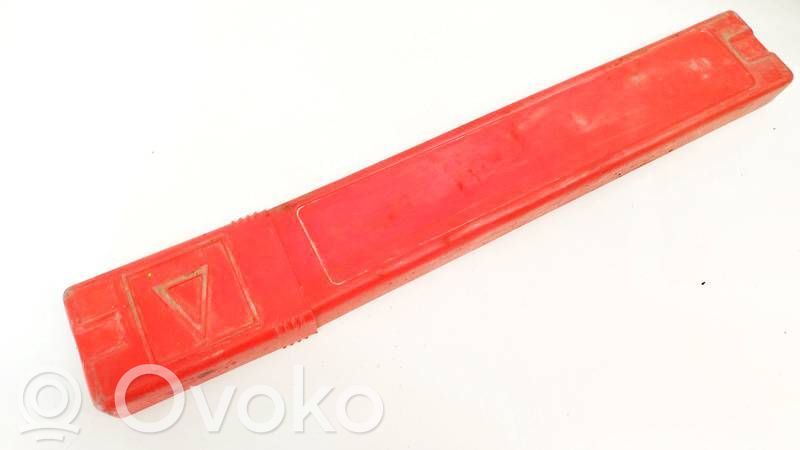 Avārijas zīme   E127R03566,E127R03566,8D9860251B,E127R03566,ECER27