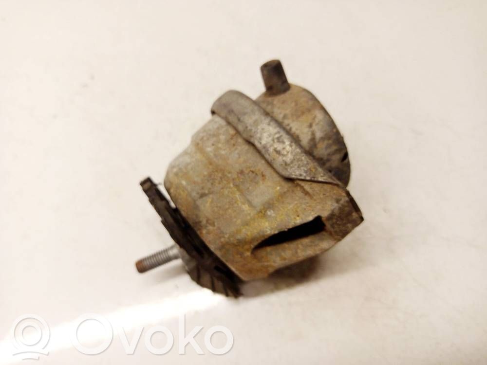BMW 5 E60 E61 Suport tampon motor 