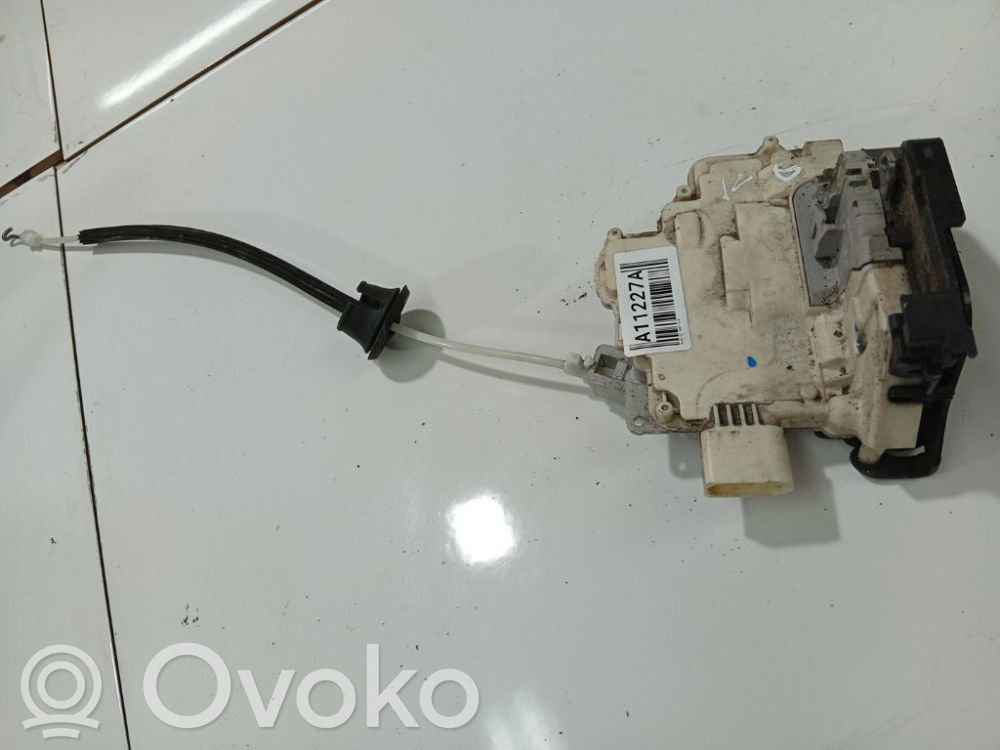 Takaoven lukko   3C4839015D,3C4839015D,3C4839015D