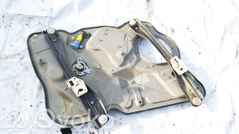 Skoda Octavia Mk2 (1Z) Mécanisme de lève-vitre avec moteur 