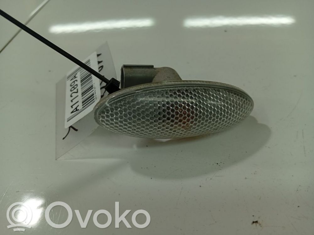 Toyota Yaris Feu clignotant répétiteur d'aile avant
