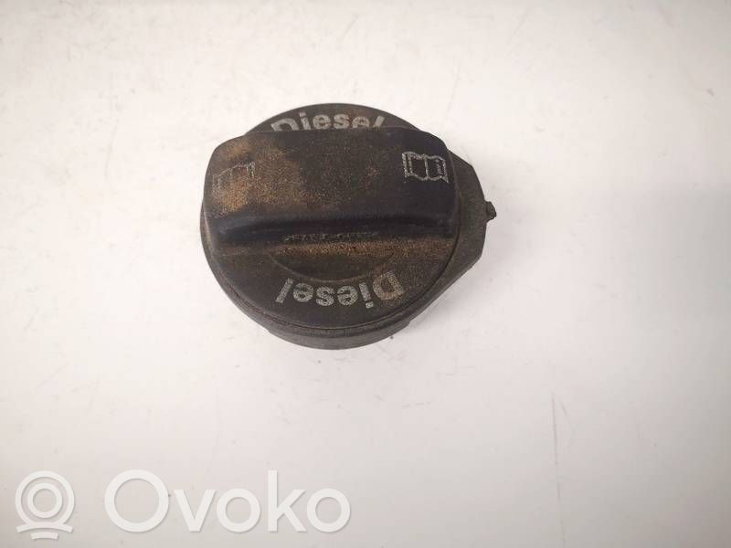 Volkswagen Golf V Tappo del serbatoio del carburante