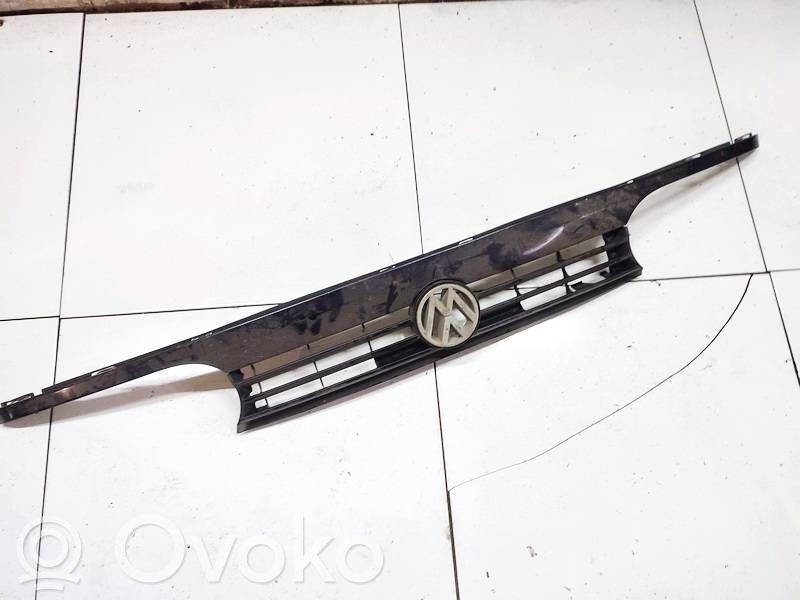 Volkswagen Golf III Kühlergrill