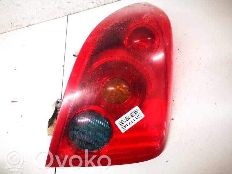 Nissan Primera Luz trasera/de freno 