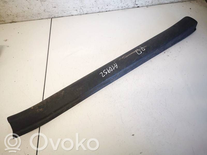 Toyota Corolla Verso AR10 Einstiegsleiste Zierleiste vorne 