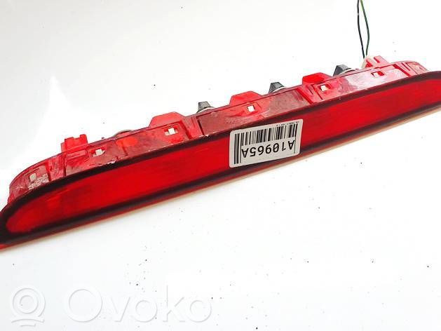 Third/center stoplight   P0278,8L208,P0278
