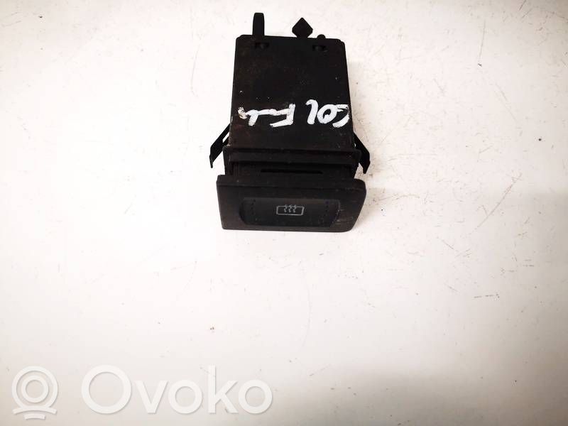 Volkswagen Golf IV Bouton de dégivrage pare-brise