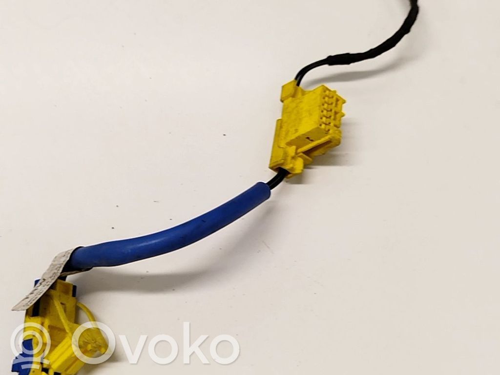 Otros cableados   8E0971589,8E0971589Q,8E0971589,8E0971589Q