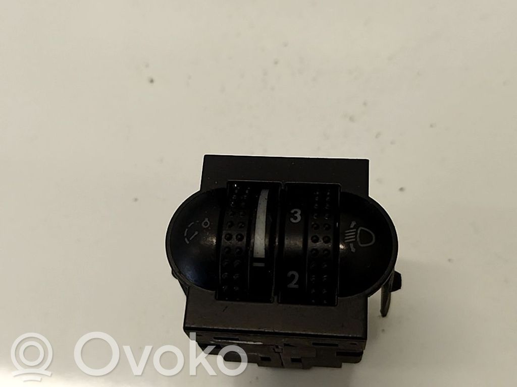 Volkswagen PASSAT B5 Comutator control nivel faruri