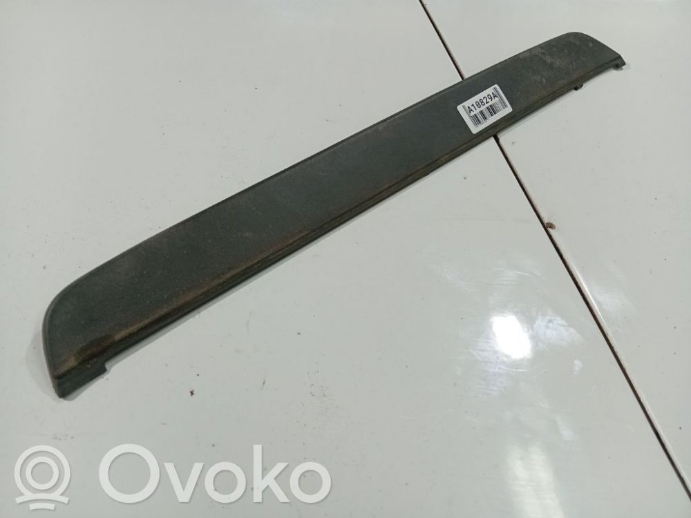 Subaru B9 Tribeca Copertura del rivestimento del sottoporta anteriore