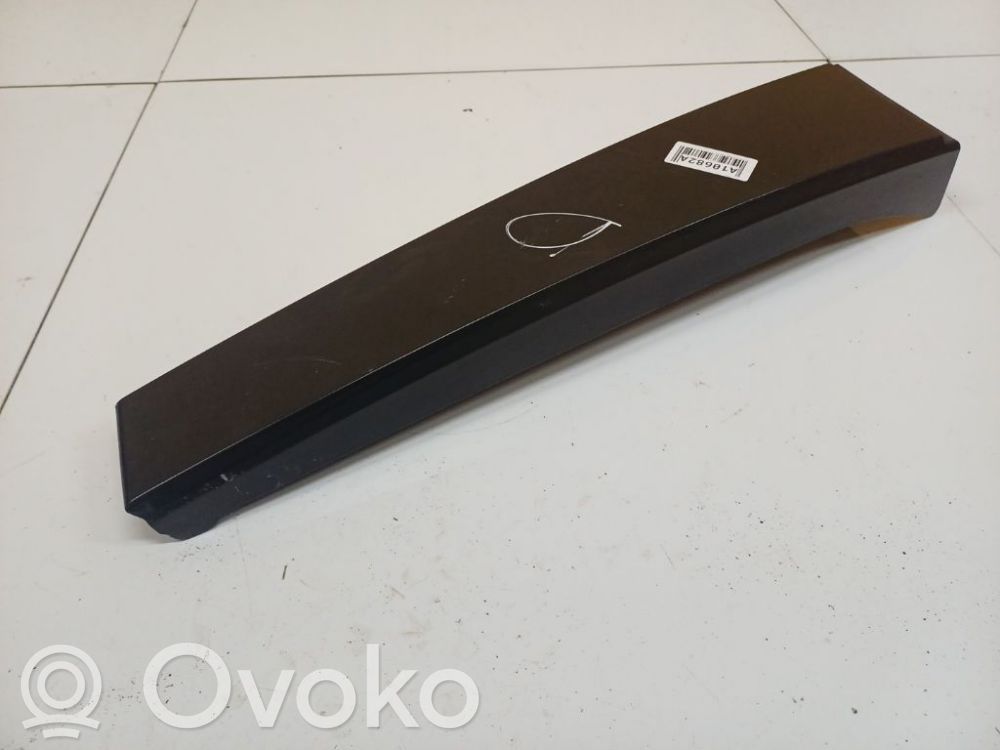 Citroen C4 I Picasso Rivestimento modanatura del vetro della portiera posteriore