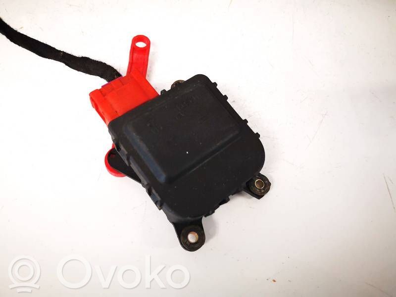 Audi A4 S4 B5 8D Motor/actuator clapetă aer