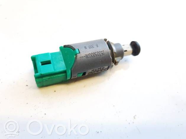Sensor Bremspedal   253250007R,253250007R,253250007R