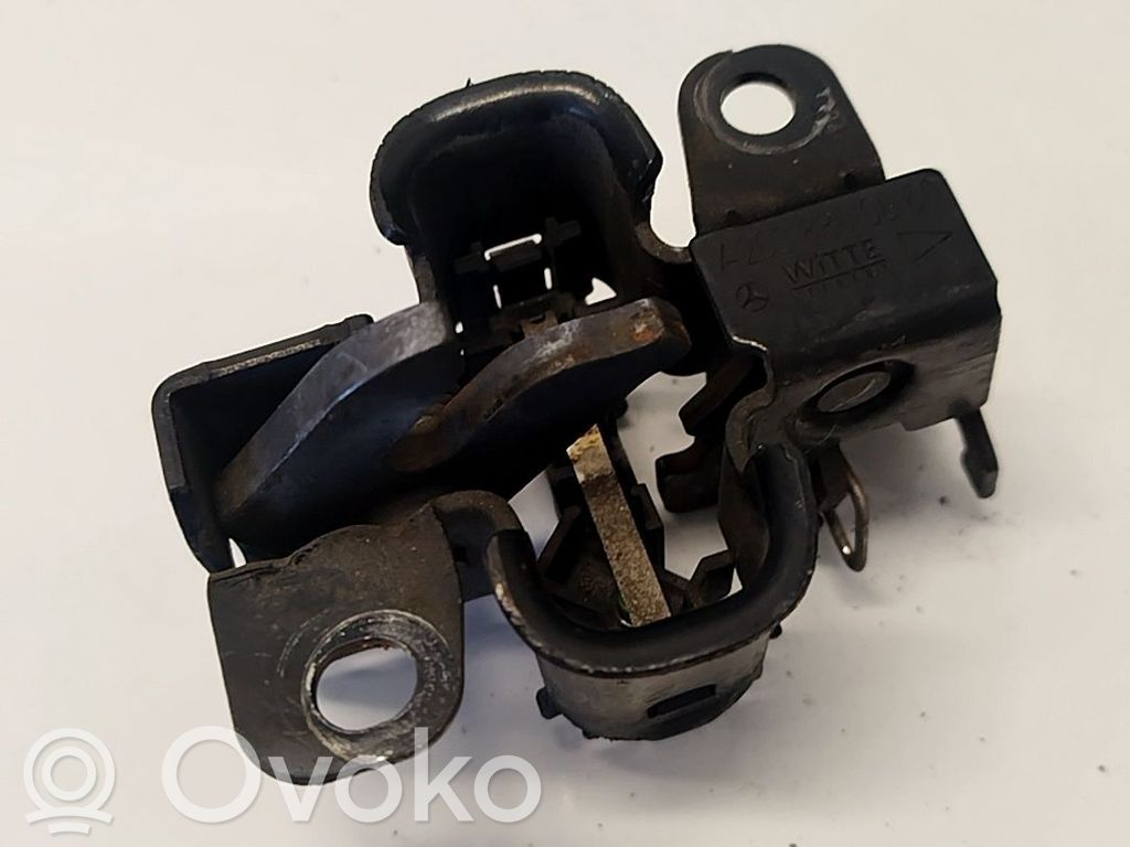 Mercedes-Benz C W203 Chiusura/serratura vano motore/cofano