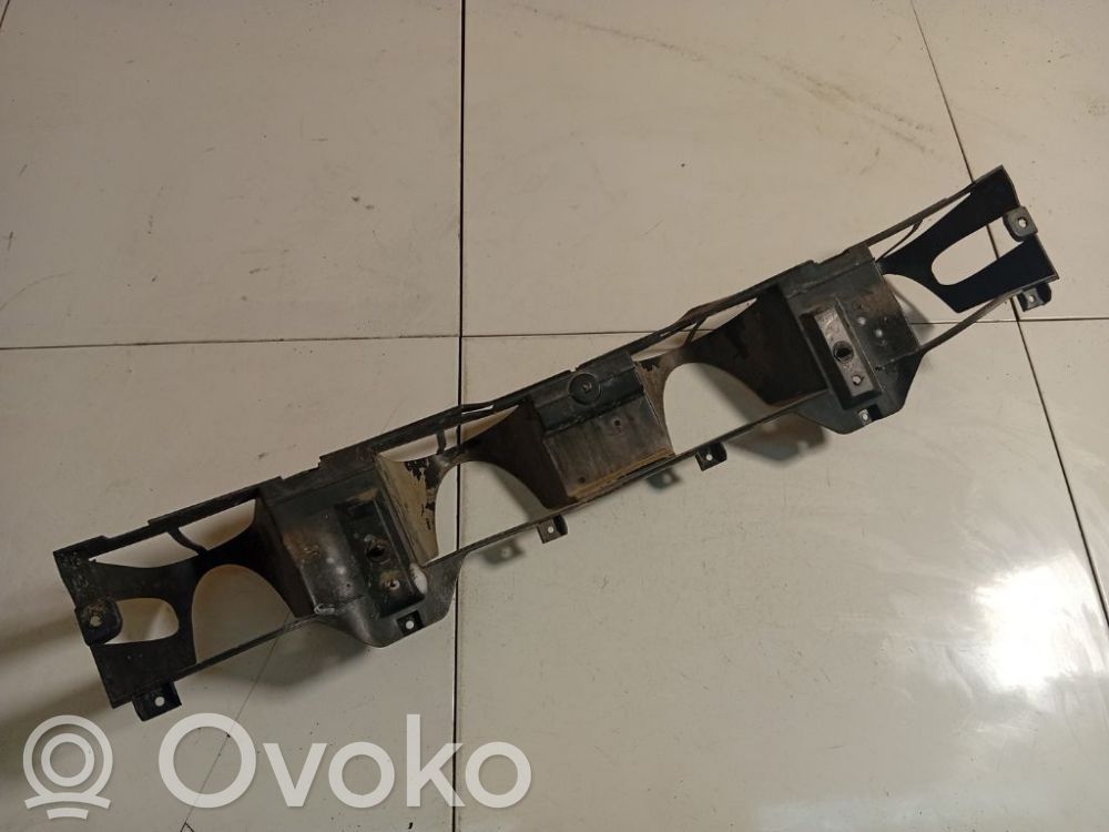 Ford Mondeo MK IV Uchwyt / Mocowanie zderzaka tylnego 