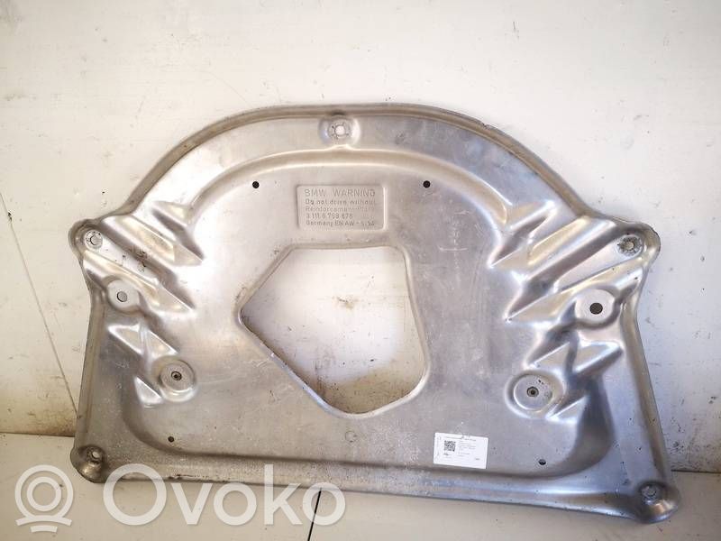 BMW 5 E60 E61 Cache de protection sous moteur