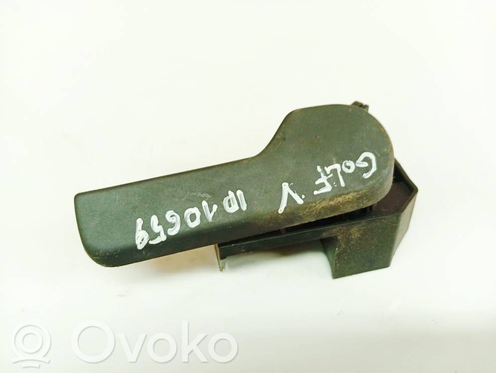 Volkswagen Golf V Maniglia di rilascio del vano motore (cofano)