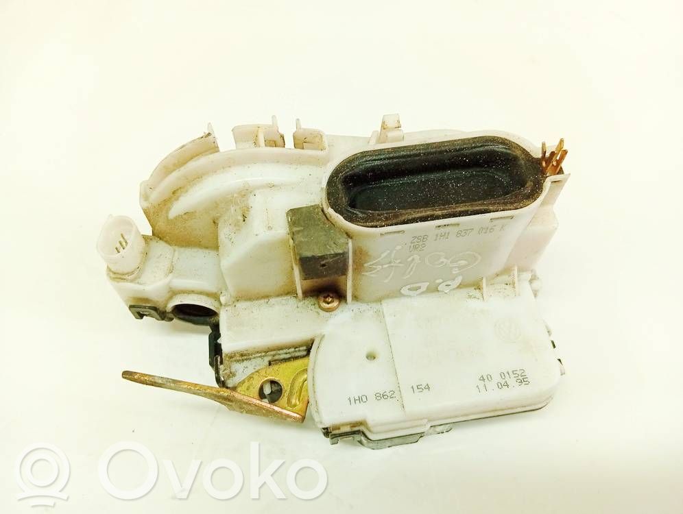 Volkswagen Golf III Zamek drzwi przednich 