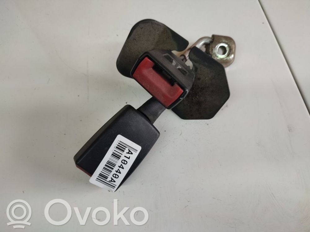 Keskipaikan turvavyön solki (takaistuin)   8E085773901C,8E085773901C,8E085773901C