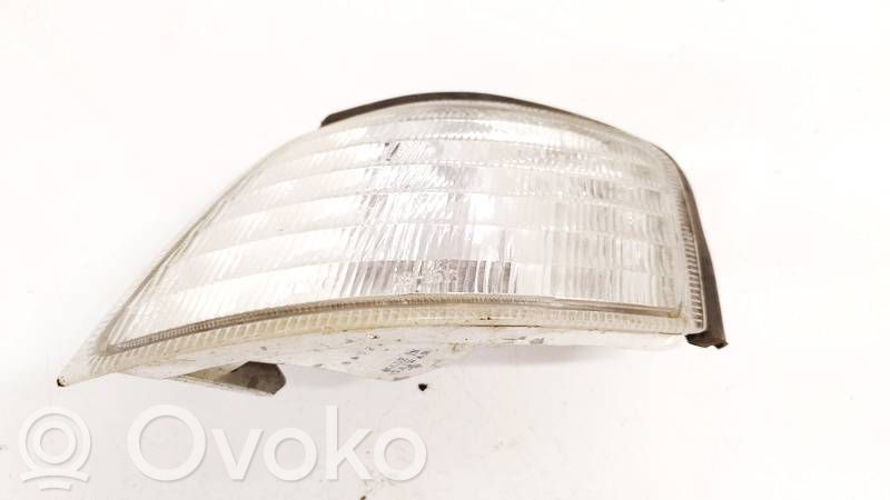 Nissan Primera Front indicator light 
