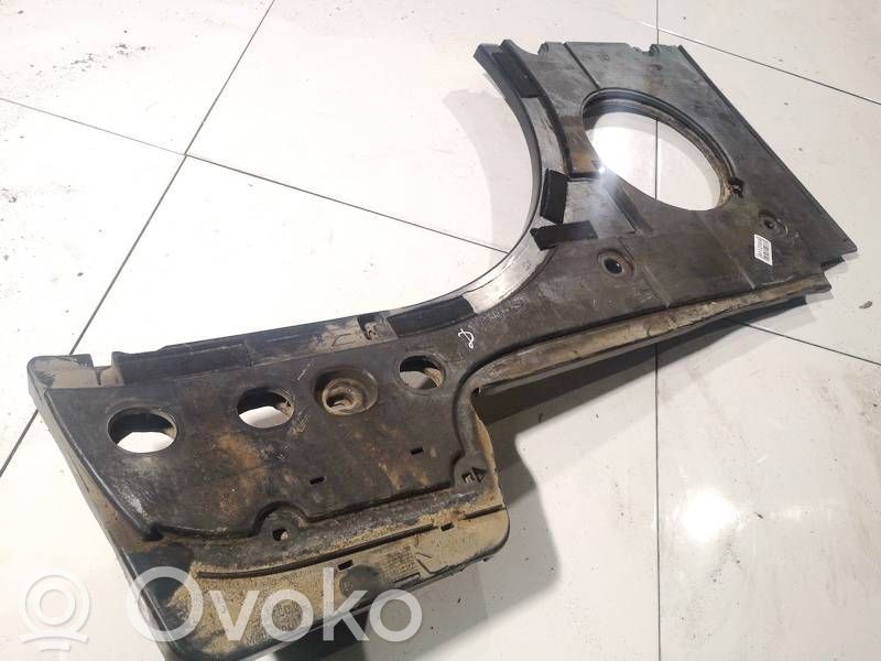 Volkswagen PASSAT B5 Altra parte esteriore 