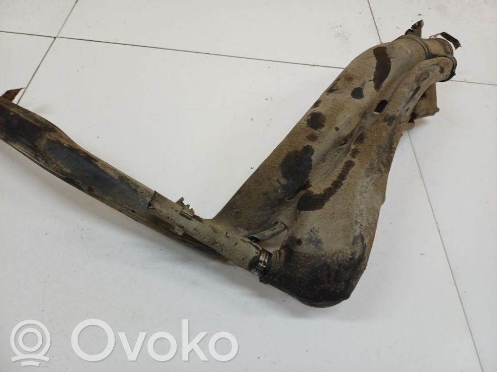 Opel Zafira A Rura wlewu paliwa 