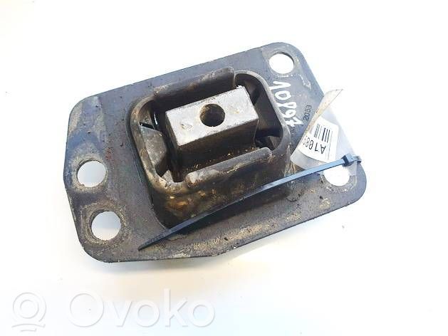Soporte de montaje del motor