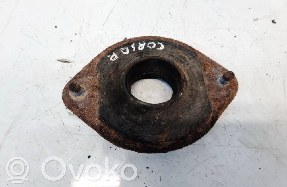 Opel Corsa B Coil spring mount 