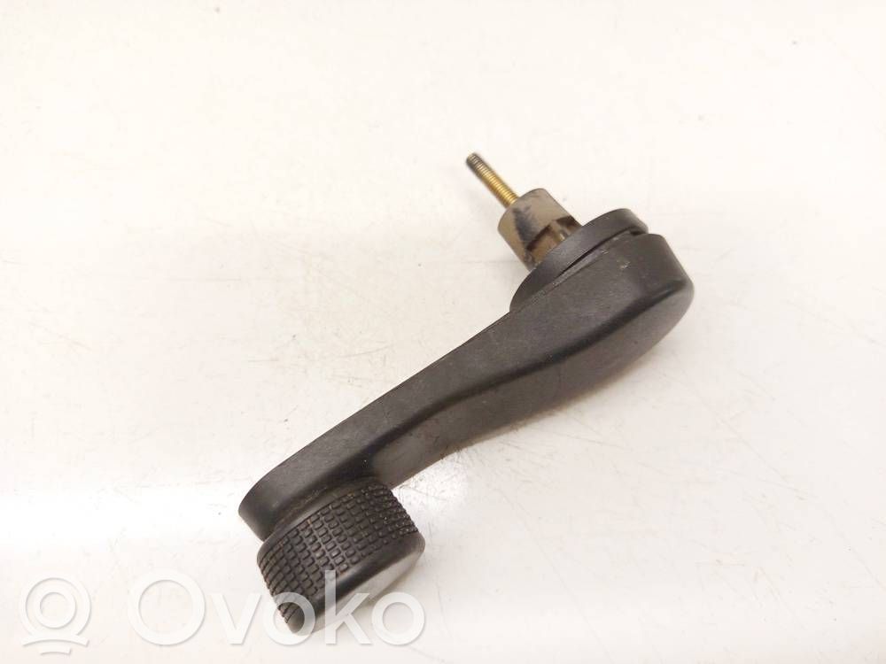 Asa de la ventanilla de la puerta delantera   3A0837581B,3A0837581B,3A0837581B