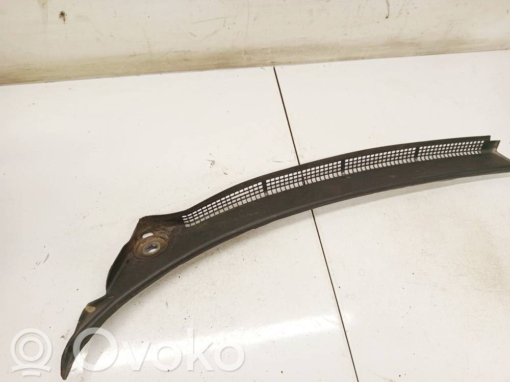 Volkswagen PASSAT B4 Pyyhinkoneiston lista 