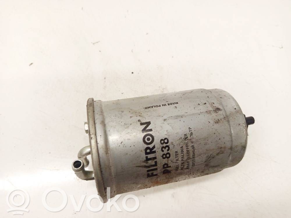 Volkswagen PASSAT B4 Kraftstofffilter 