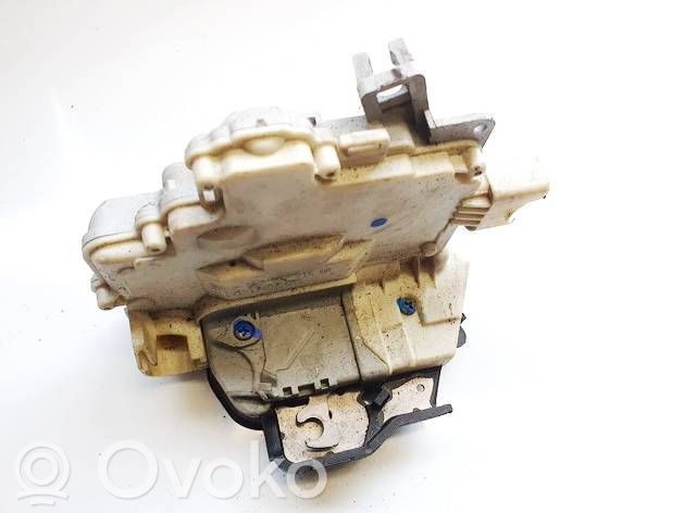Etuoven lukko   8E2837016AA,8E2837016AA,8E2837016AA