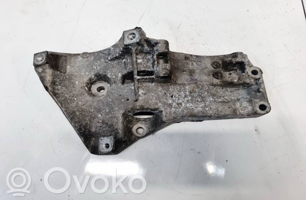 Volkswagen Golf V Support, suspension du moteur