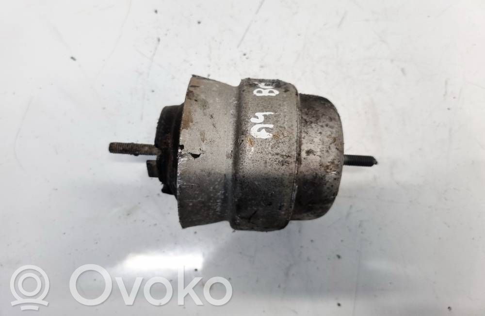 Audi A4 S4 B6 8E 8H Engine mount bracket 