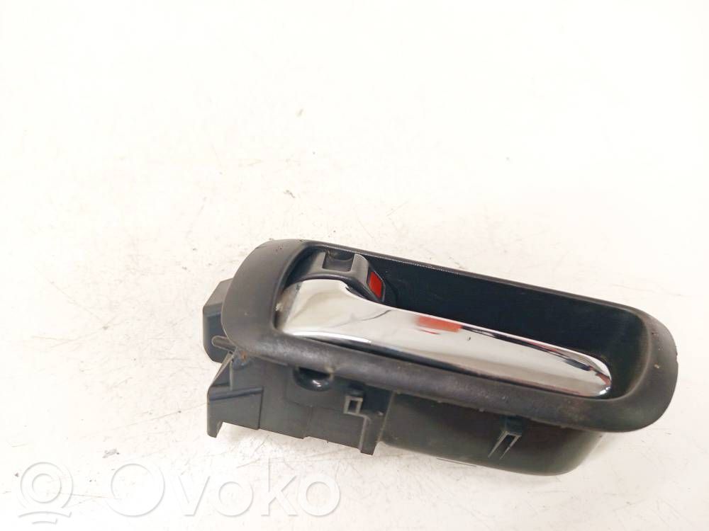Toyota Corolla Verso AR10 Klamka wewnętrzna drzwi tylnych