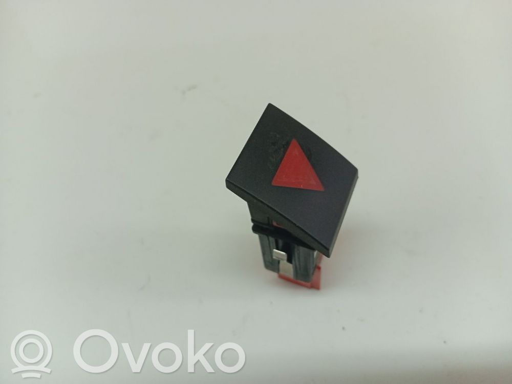 Botón interruptor de luz de peligro   5J0953235,03002440,5J0953235