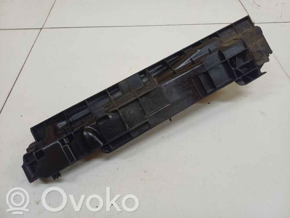 BMW 3 E90 E91 Staffa di montaggio del radiatore