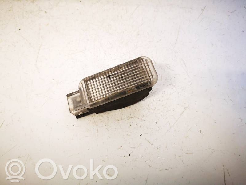 Otras luces interiores   3B0947415B,3B0947415B,3B0947415,3B0947415B