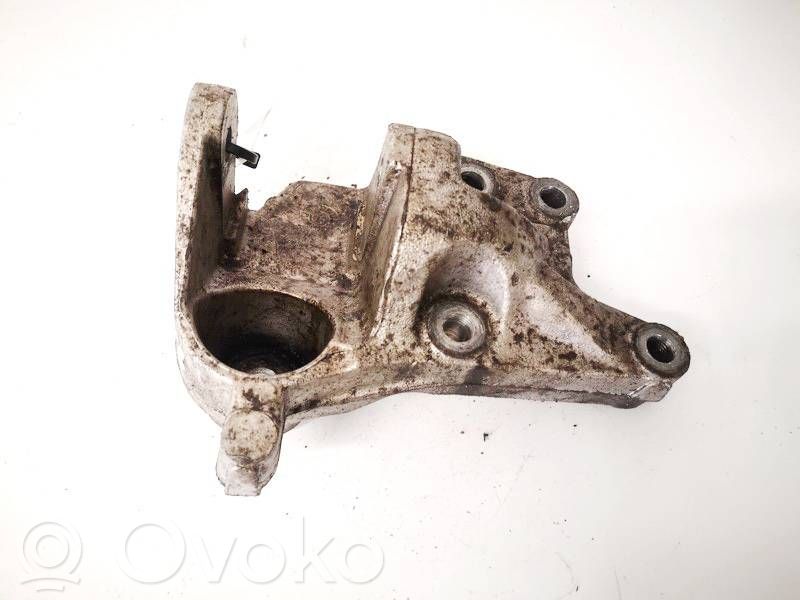 Peugeot 407 Support, suspension du moteur 