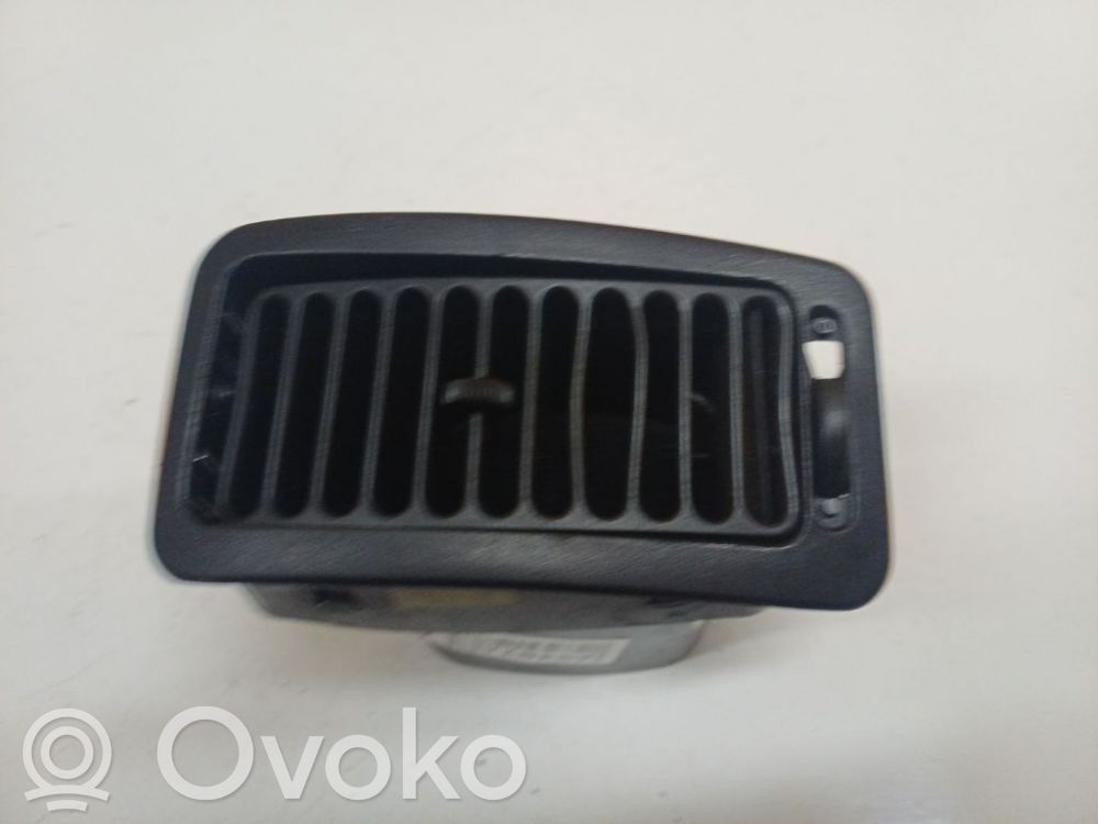 Volkswagen Caddy Rejilla de ventilación central del panel 