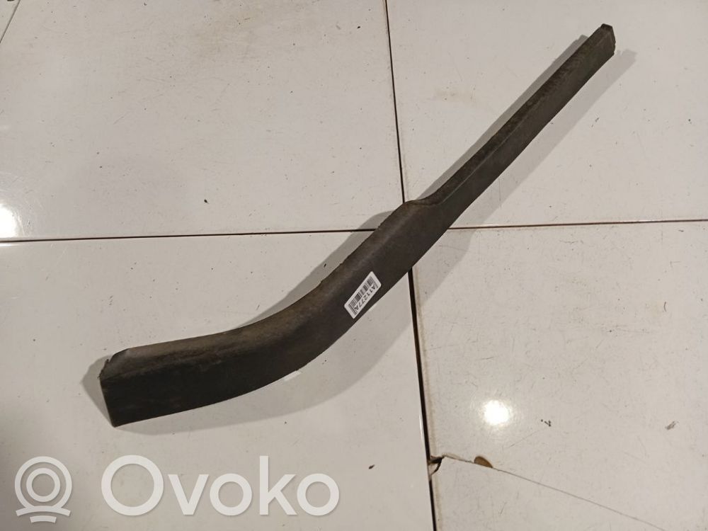 Opel Meriva A Labbro del paraurti anteriore 