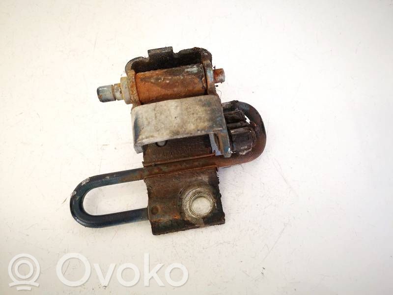 Etuoven yläsarana   4B0831411A,4B0831411A,4B0831411A