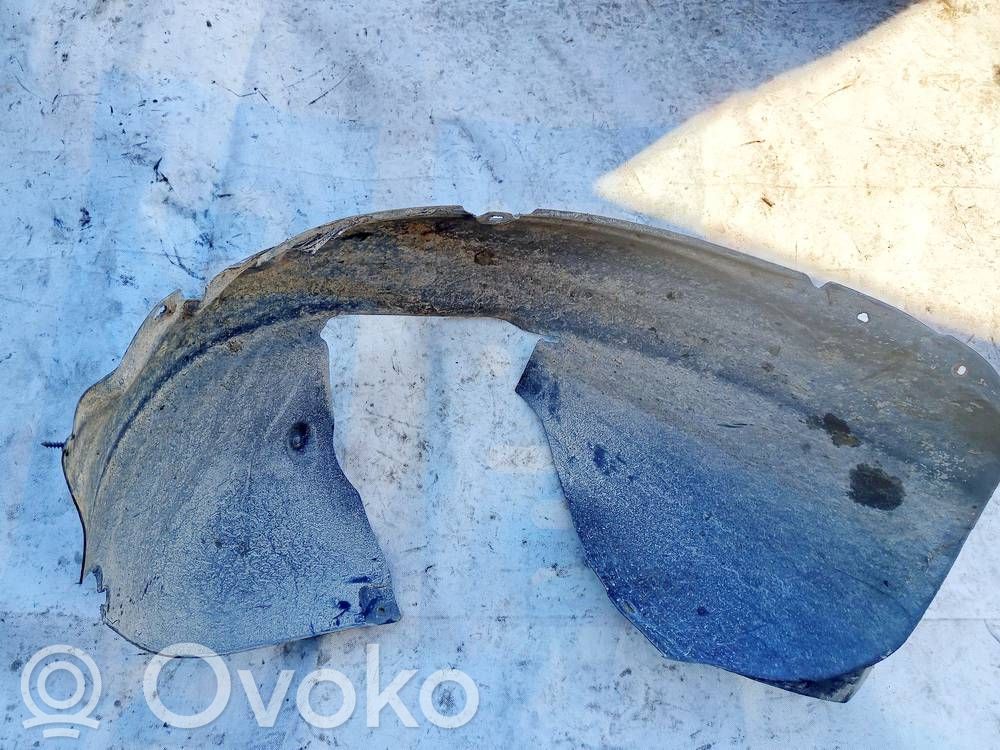 Volkswagen Golf VI Nadkole przednie 