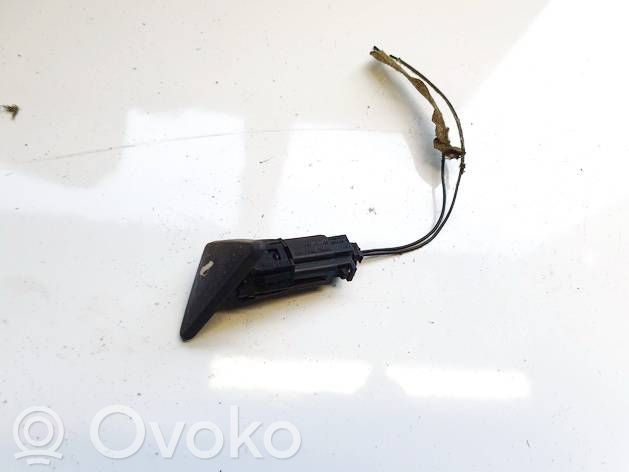 Ford Focus Tailgate opening switch 