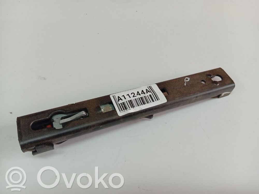Citroen C8 Sicherheitsgurt-Einstellschiene 