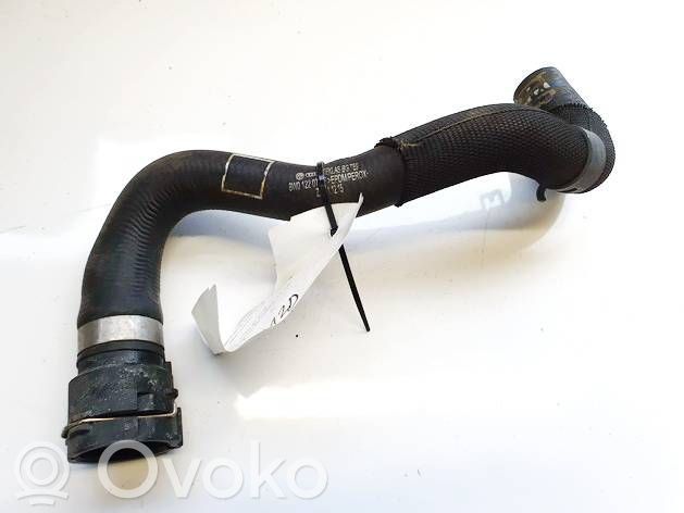 Audi A5 Tuyau de liquide de refroidissement moteur