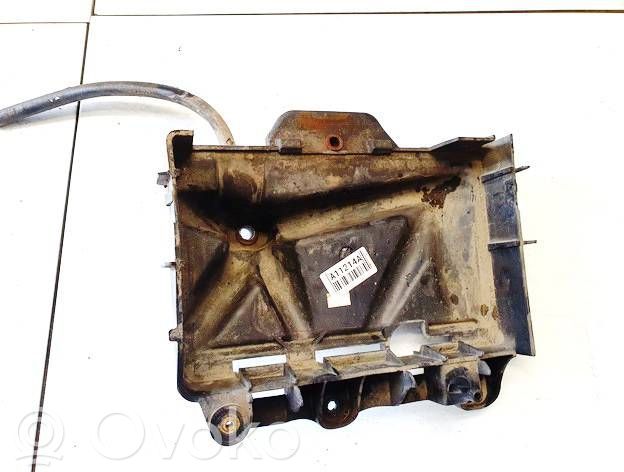 Skoda Fabia Mk2 (5J) Cutie baterie 