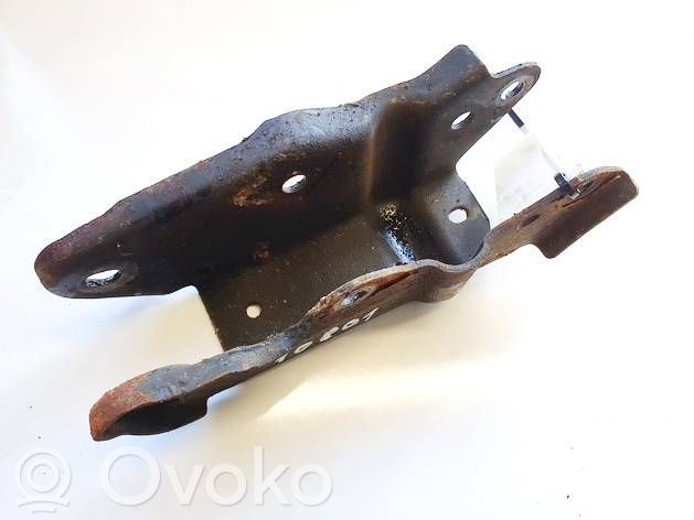 Renault Laguna I Moottorin kiinnikekorvake (käytetyt) 